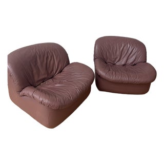 1980s Burris Industries Postmodern Clam Shell Leather Lounge Chairs, Pair For Sale