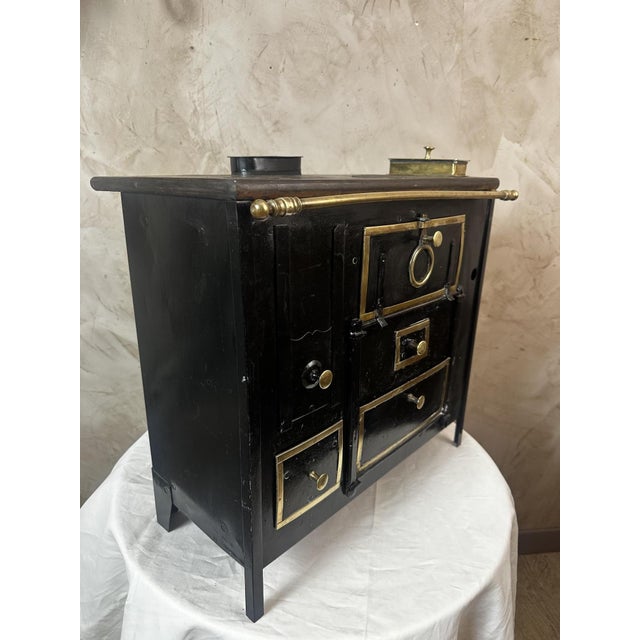 Antique Children's Stove in Cast Iron, 1890s For Sale - Image 3 of 12