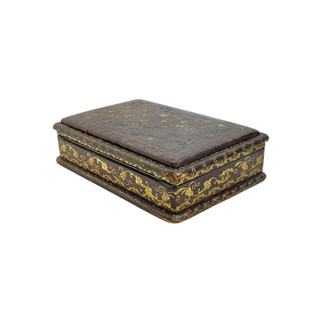 19th Century French Napoleon III Hand-Tooled Gilt Leather Box For Sale - Image 6 of 16