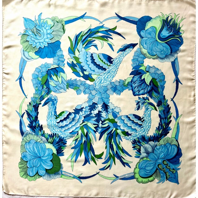 Hermes Tahiti 1971 This Hermes scarf celebrates the Pacific Islands, and more specifically Tahiti. Birds and vibrant...