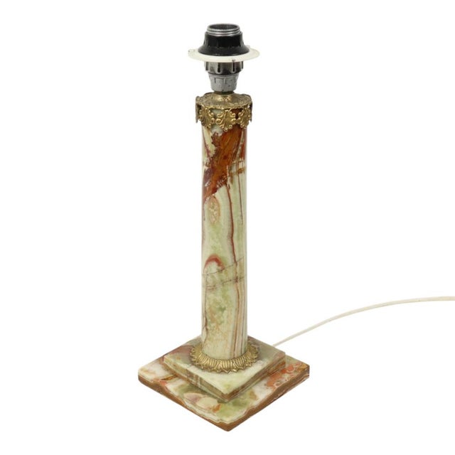 1950s Classic Onyx Marble Brass Column Lamp 20th Century, 1950s For Sale - Image 5 of 13