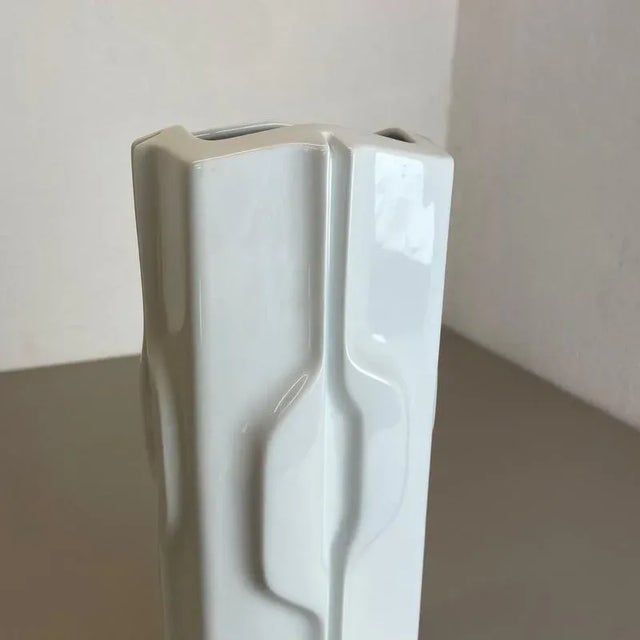 Large Op Art German Porcelain Vase from Fürstenberg Ceramics, Germany, 1970s For Sale - Image 4 of 18