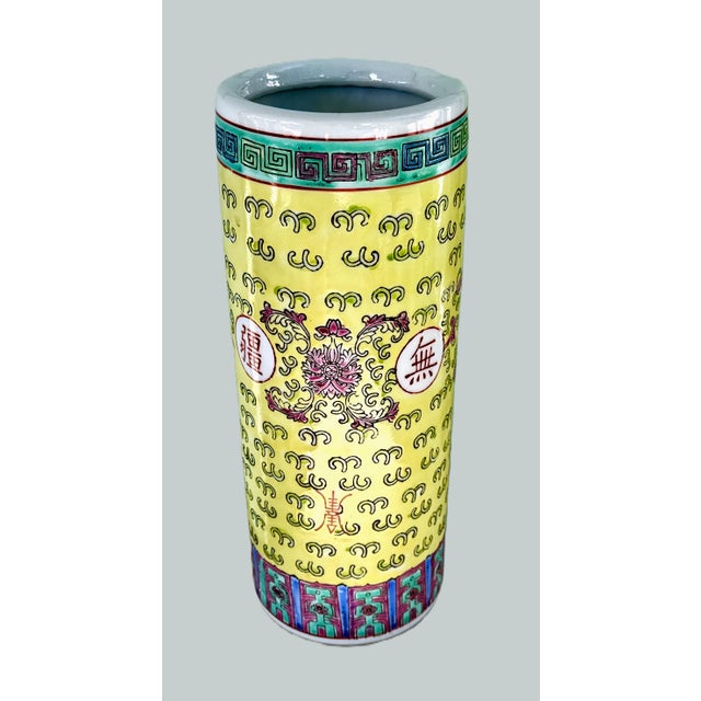 Chinoiserie Vintage Chinese Yellow Ceramic Umbrella Stand For Sale - Image 3 of 9