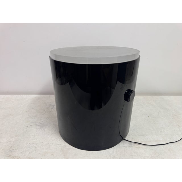 Plastic Illuminated Acrylic Drum Table by Karl Springer, 1980s For Sale - Image 7 of 12