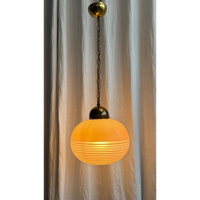 Mid-Century Pink Swirl Murano Glass and Brass Pendant, Italy, 1970s For Sale - Image 4 of 17