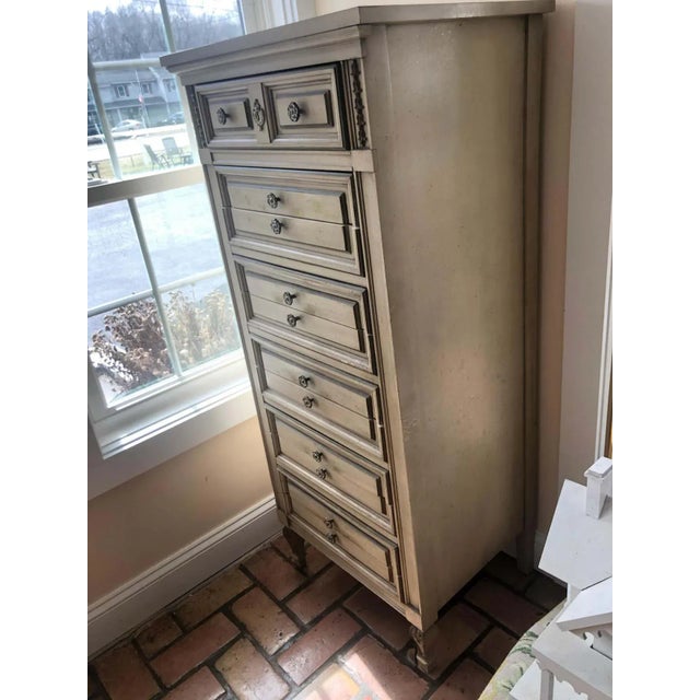 1970s Hollywood Regency Upright Jewelry Dresser For Sale In New York - Image 6 of 12