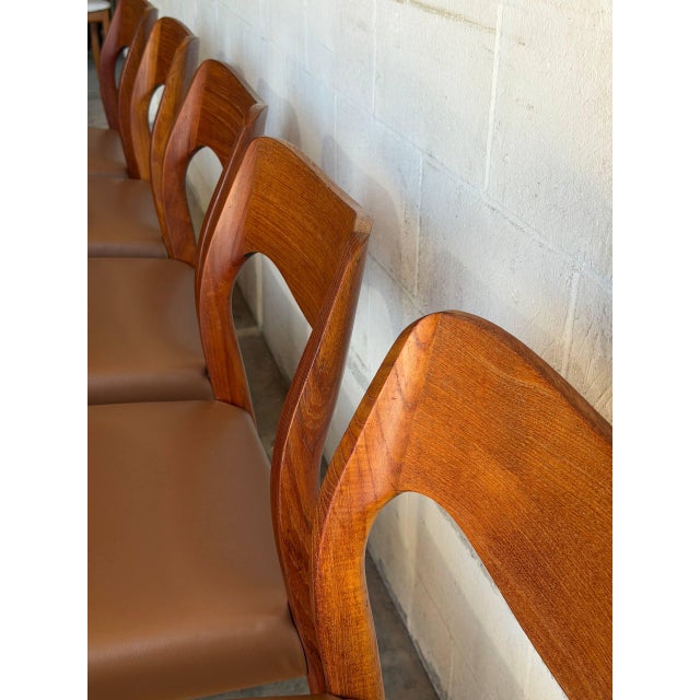 Wood j.l. Møller Teak Dining Chairs Set of 10 Models 55 and 71 Danish Mid-Century Modern 1960s For Sale - Image 7 of 15