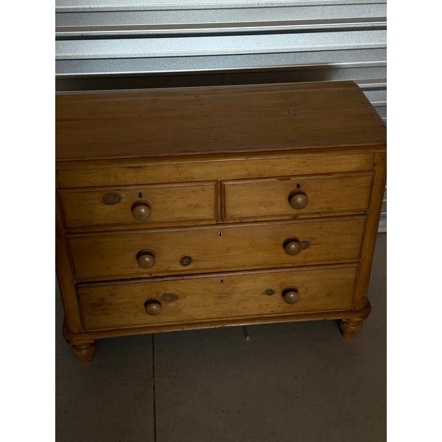 Late 19th Century Antique Pine Two Over Two Drawers - Chest of Drawers From England For Sale - Image 5 of 18