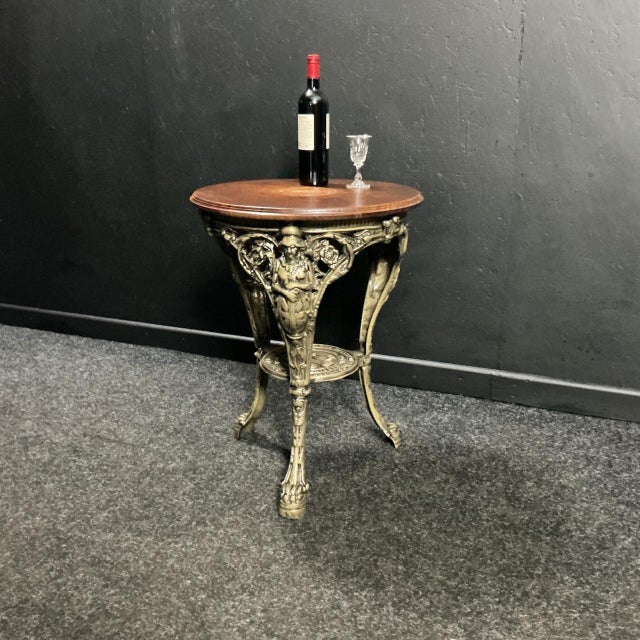 Royal Commemorative Princess Diana Drinks Table, 1981 For Sale - Image 4 of 9