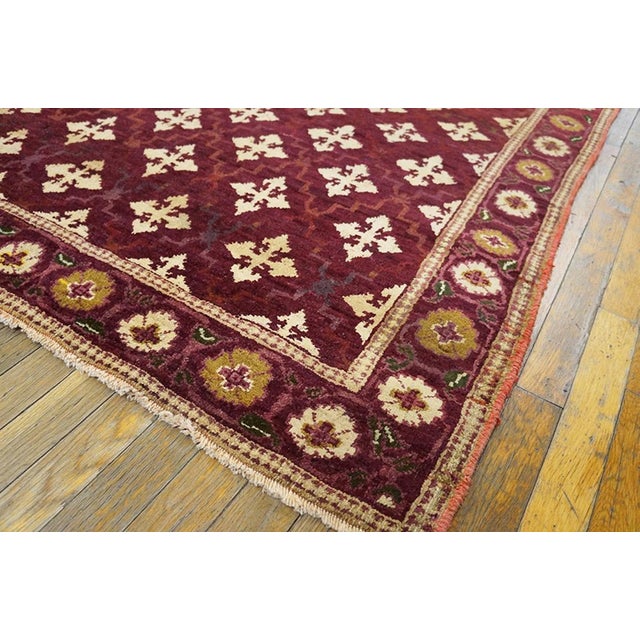 1930s Red Burgundy 4 Pointed Star Antique Indian Agra Rug 4' 0" X 6' 6" Handknotted Wool Carpet For Sale In New York - Image 6 of 6