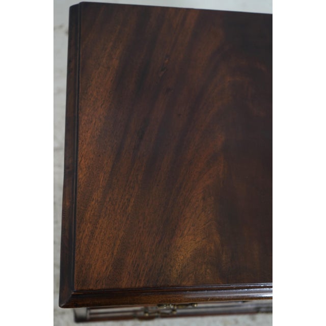 Antique English Mahogany 4 Drawer Bachelor's Chest For Sale - Image 16 of 18