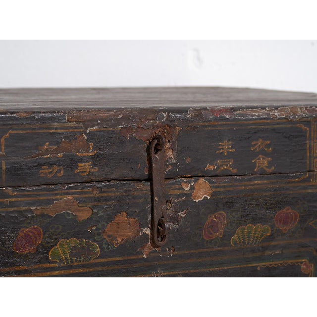 Traditional chinese opera trunk with illustrated lotus flower (china, c.1900). Dimensions: 85 x 51 x 59 cm (l x w x h)...