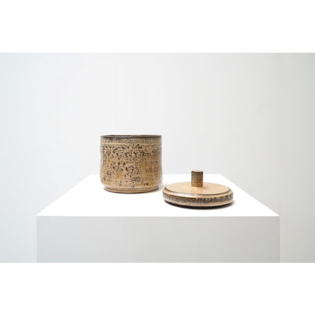 Brown Vintage Belgian Ceramic Pot with Lid by Roger Vandeweghe for Amphora, 1960s For Sale - Image 8 of 8