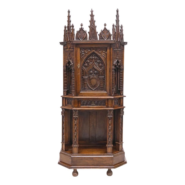 1800's French, Gothic Revival, Highly Carved, Oak Credence Cupboard / Cabinet! For Sale