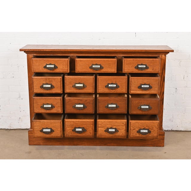Early 20th Century Antique Arts & Crafts Oak 15-Drawer Filing Cabinet or Apothecary Cabinet, Circa 1900 For Sale - Image 5 of 12