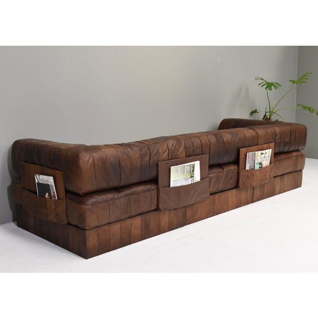 DS-88 Sectional Sofa in Cognac Brown Leather from De Sede, Switzerland, 1970s, Set of 19 For Sale - Image 17 of 18