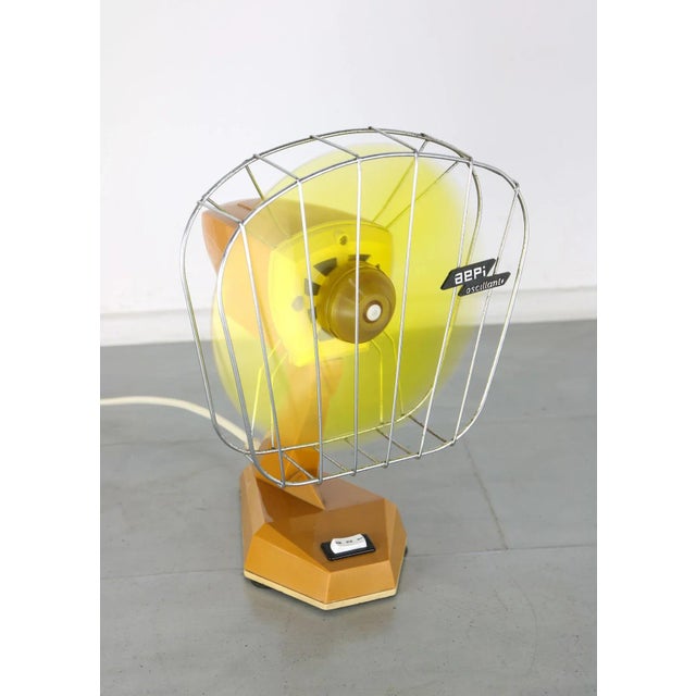 Small Mid-Century Italian Fans, Set of 2 For Sale - Image 16 of 18