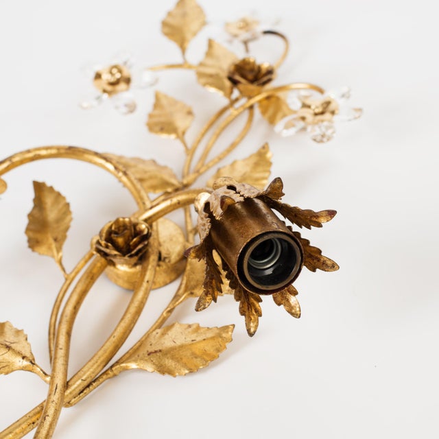 1960s Italian Florentine Gilt Metal Floral 2-Light Wall Sconce With Crystals For Sale - Image 10 of 10