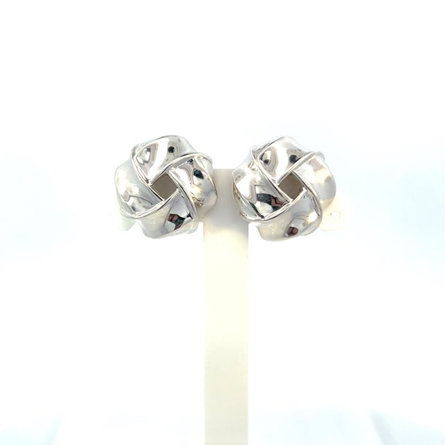 Late 20th Century Tiffany & Co Large Love Knot Earrings Sterling Silver Estate, A Pair For Sale - Image 9 of 13