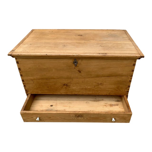 19th British Pine Single Drawer Blanket Chest with Bun Feet Antique English 19th century Pine Blanket Chest with lift lid...