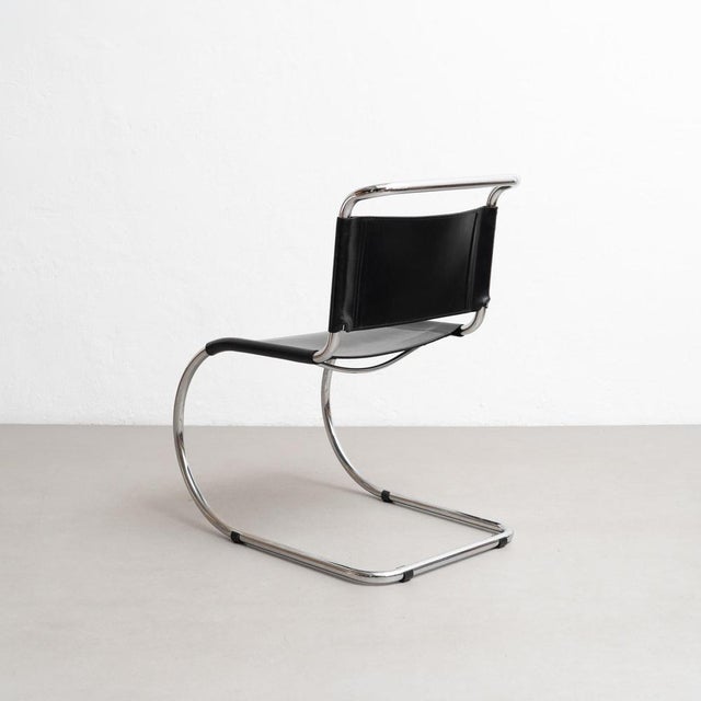 Black Leather Mr10 Easy Chair attributed to Ludwig Mies Van Der Rohe, 1960s For Sale - Image 6 of 15
