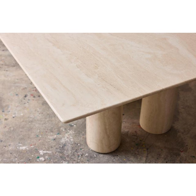 Il Colonnato Dining Table in Travertine by Mario Bellini for Cassina, 1977 For Sale - Image 9 of 10