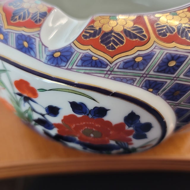 Vintage Japanese Imari Porcelain Drum Ashtray, Meito Mark, Hand-Painted Bird & Floral, Mid-Century For Sale In Austin - Image 6 of 9