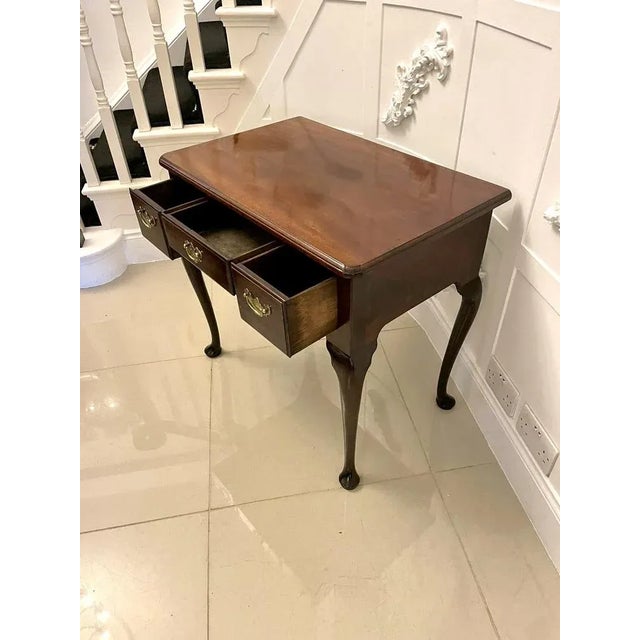 Late 18th Century George III Figured Mahogany Lowboy Side Table, 1780s For Sale - Image 5 of 11