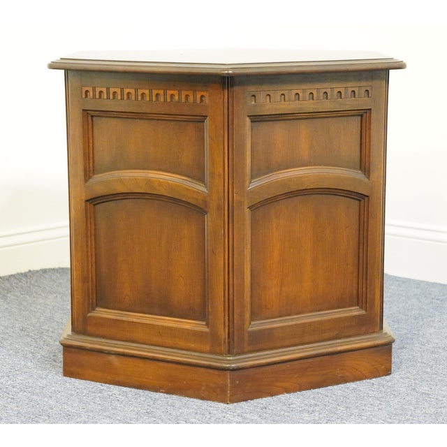 Kling Colonial Cambridge Court Solid Cherry Traditional Style Hexagonal Storage Accent End Table in 36-8007 - 219 Finish For Sale - Image 10 of 13
