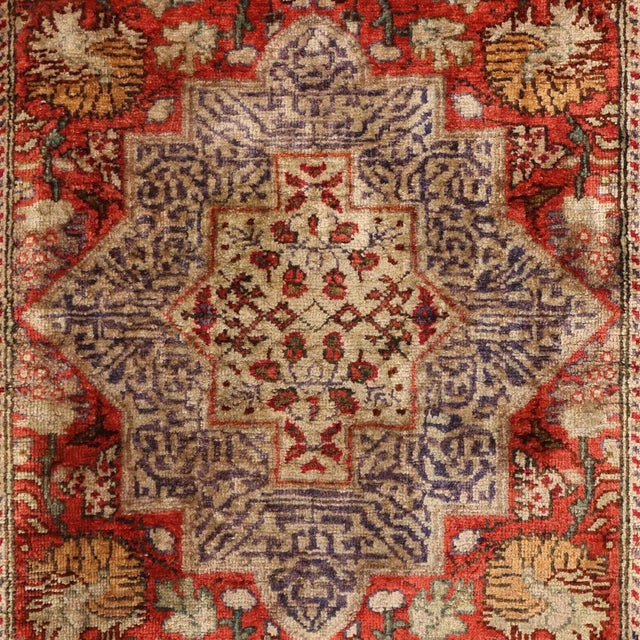 Kaisery Rug in Fine Knot, Turkey For Sale - Image 3 of 8