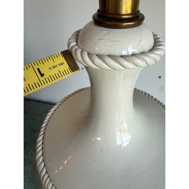 Vintage Fredrick Cooper Urn Lamps in Creamware Rope Lattice Pattern - a Pair For Sale - Image 18 of 18