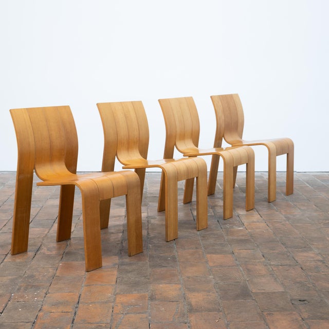 Strip Chairs and Dining Table by Gijs Bakker for Castelijn, 1970s, Set of 5 For Sale - Image 10 of 10