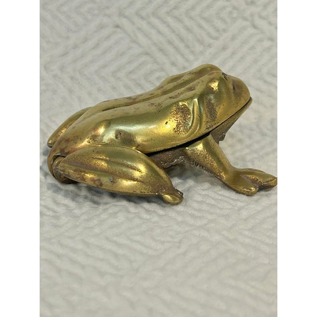 Mid 20th Century Vintage Cast Brass Frog Hinged Lidded Trinket Box For Sale - Image 5 of 8