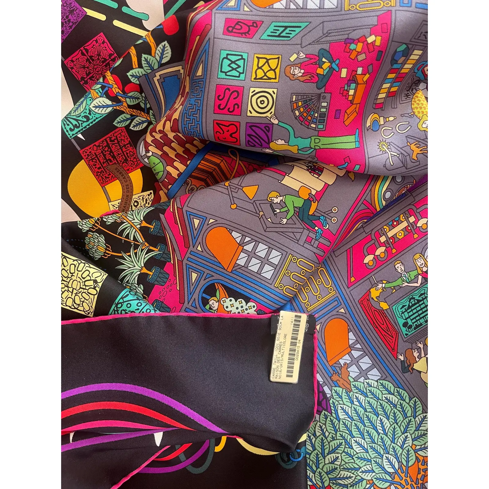 Hermes la maison 2016/2017 インテリアファニチャー Framed Hermès Silk Scarf 