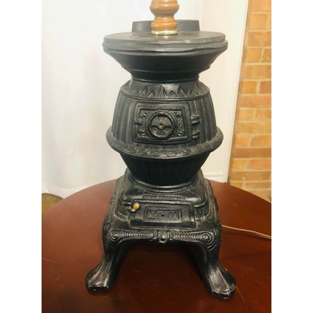 Vintage Mid 20th Century Cast Iron Pot Belly Lamp For Sale In Dallas - Image 6 of 12