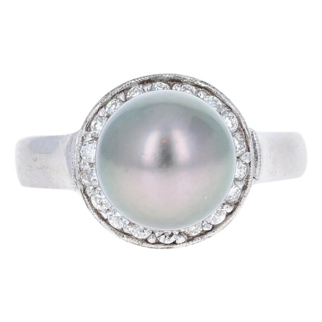 Tahitian Pearl and Diamond 14 Karat White Gold Ring, Size 7 For Sale