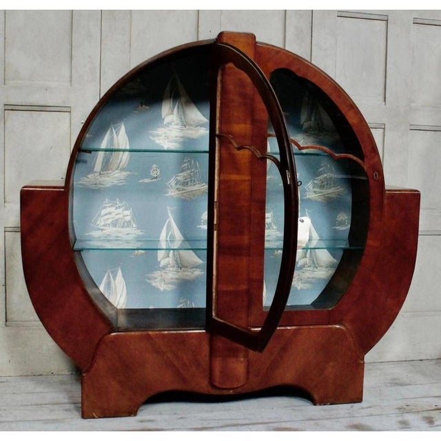 Art Deco Walnut Circular Display Cabinet Vitrine, 1920 For Sale - Image 9 of 13