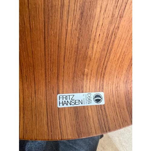 Series 7 Stackable Chairs by Arne Jacobsen for Fritz Hansen, Set of 8 For Sale - Image 5 of 6