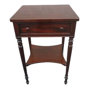 Potthast Brothers Mid Century American Federal Mahogany Handcrafted Side Table