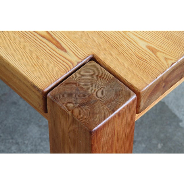 Mid-Century Modern Danish Chunky Pine Wood Coffee Table, 1970 For Sale - Image 3 of 18