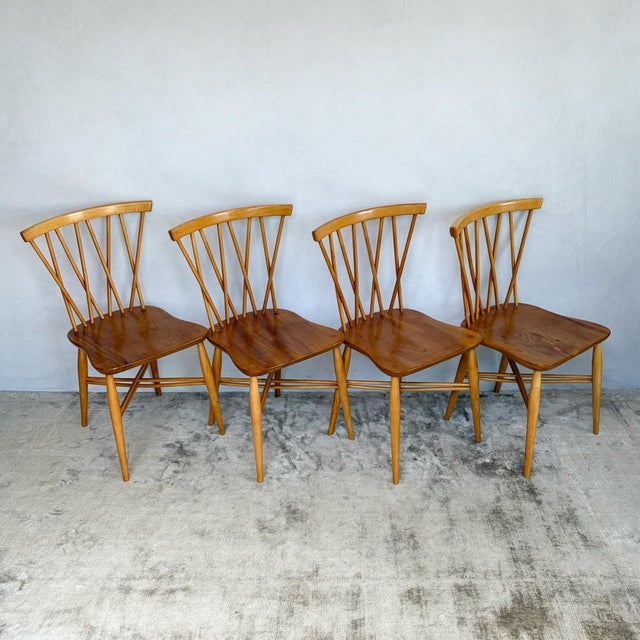 1950s Candlestick Chiltern Elm and Beech Dining Chairs by Lucian Ercolani for Ercol, 1950s, Set of 4 For Sale - Image 5 of 14