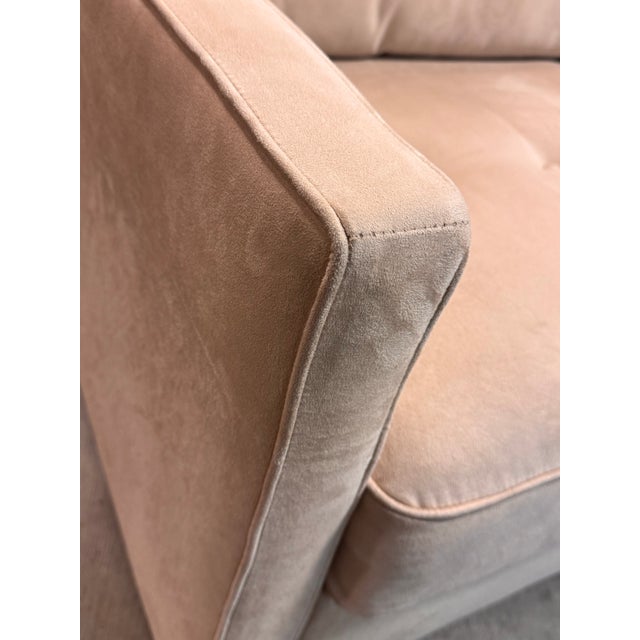 Cream Queen Size American Leather Nuevo Comfort Sleeper Sofa For Sale - Image 8 of 12