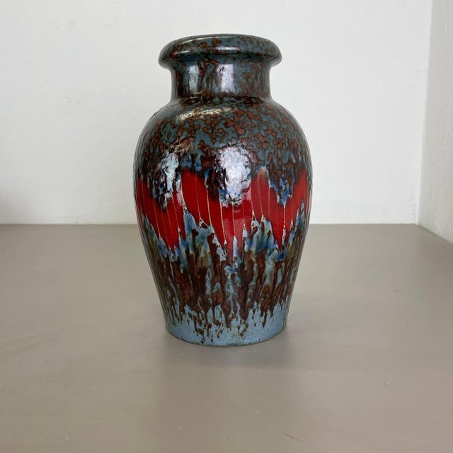 Article: Fat lava art vase super rare LORA DECOR. Producer: Scheurich, Germany Decade: 1970s This original vintage vase...
