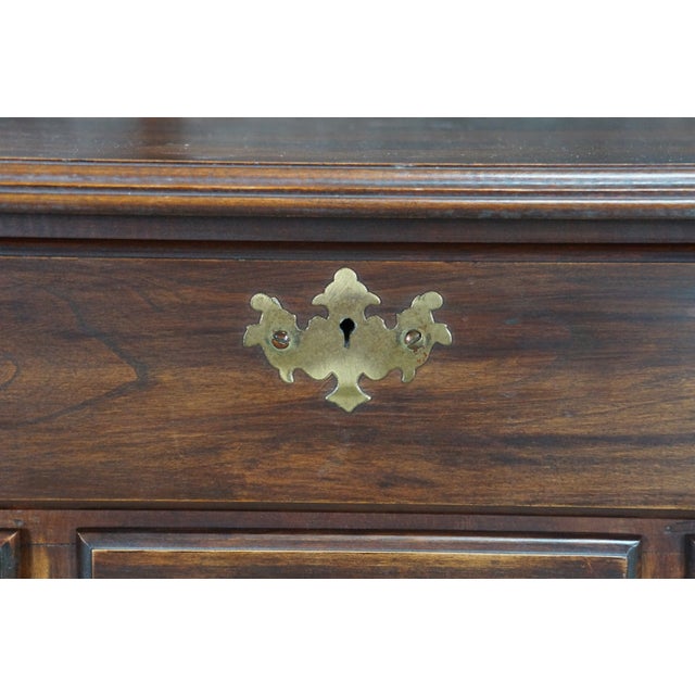 Wood Vintage Queen Anne Chippendale Style Cherry Lowboy Chest Console Hall Table For Sale - Image 7 of 18