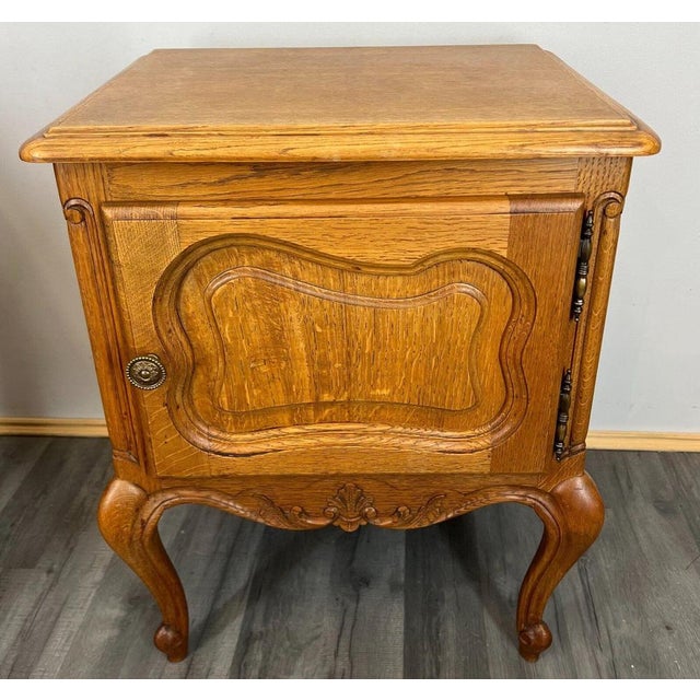 Beautiful pair of bedside tables in the Louis style , perfect for adding a sophisticated touch to your home. These tables...