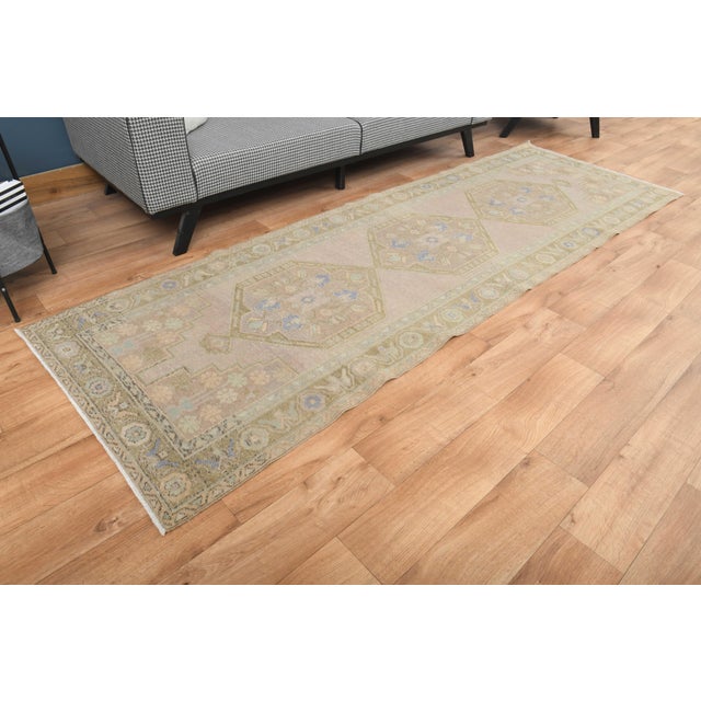 1970s Vintage Handmade Wool Cotton Turkish Beige Runner Rug For Sale - Image 9 of 11