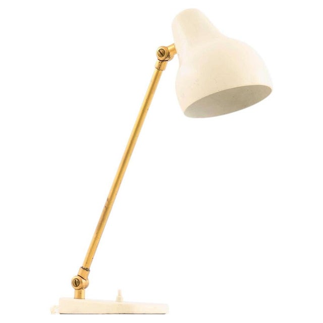 Table Lamp in Brass and Lacquer by Vilhelm Lauritzen for Louis Poulsen, 1950s For Sale - Image 6 of 6