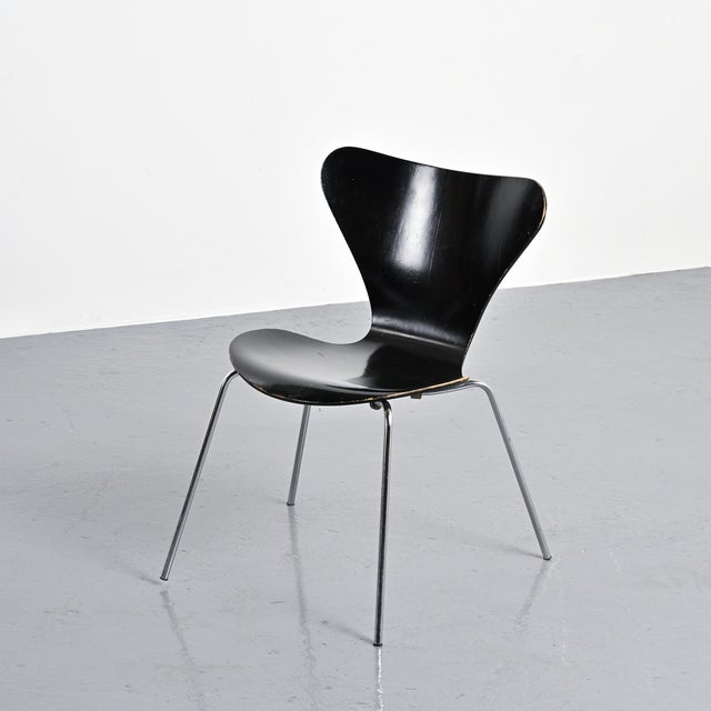 Fritz Hansen Chairs by Arne Jacobsen for Fritz Hansen, Denmark, 1970s, Set of 8 For Sale - Image 4 of 14