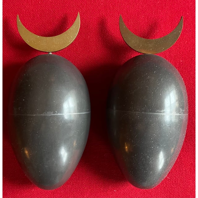 Metal Johan Meijerink (Dutch 1948 - 2011) Modernist Bronze Ovoid Egg Wall Sculptures With Crescent Finials - A Pair For Sale - Image 7 of 14