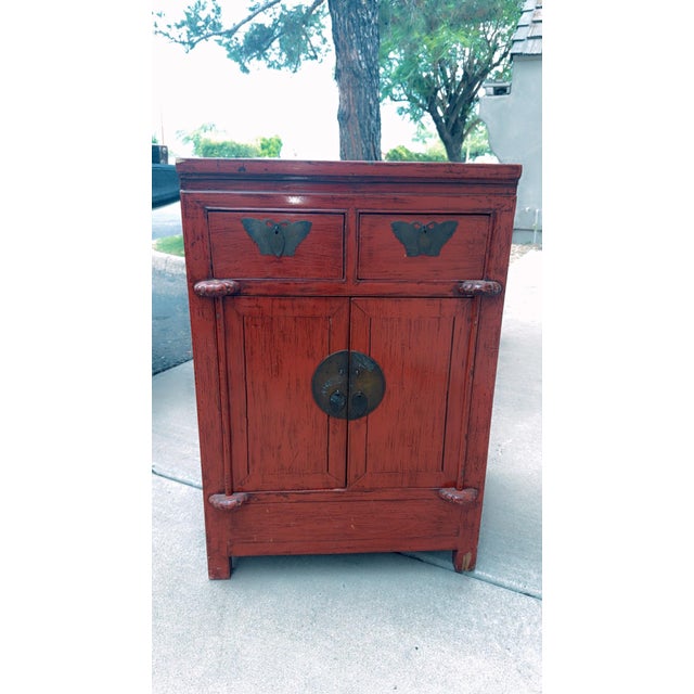 Qing Dynasty 19th Century Chinese Red Lacquer Cabinet With Drawers and Doors For Sale In Phoenix - Image 6 of 12